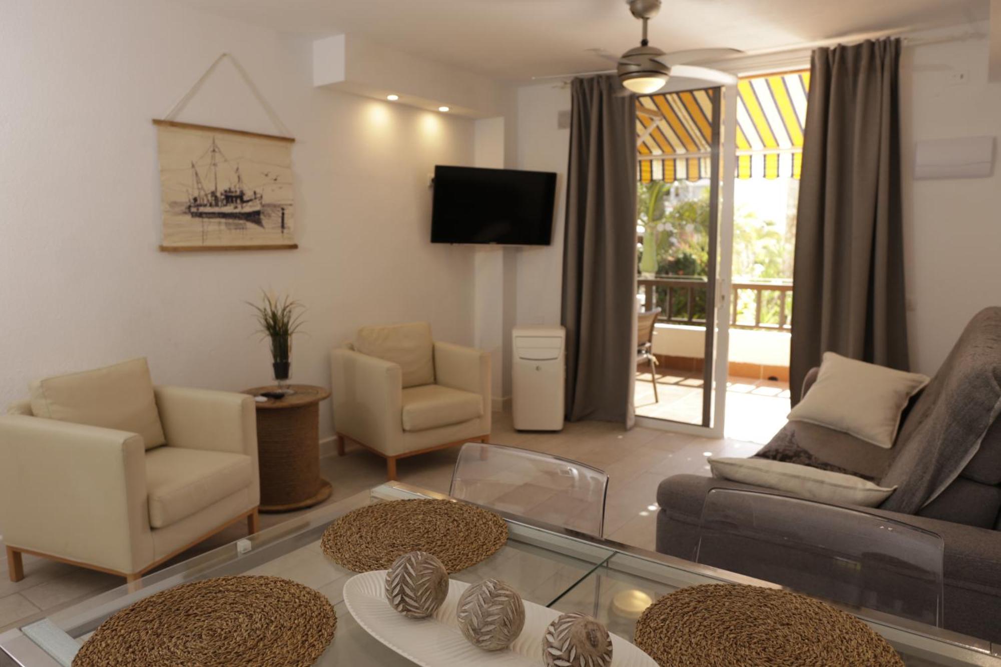 Parque Santiago 3 Luxery Apartment, Playa Las Americas, Arona, Tenerife Playa de las Americas  Luaran gambar